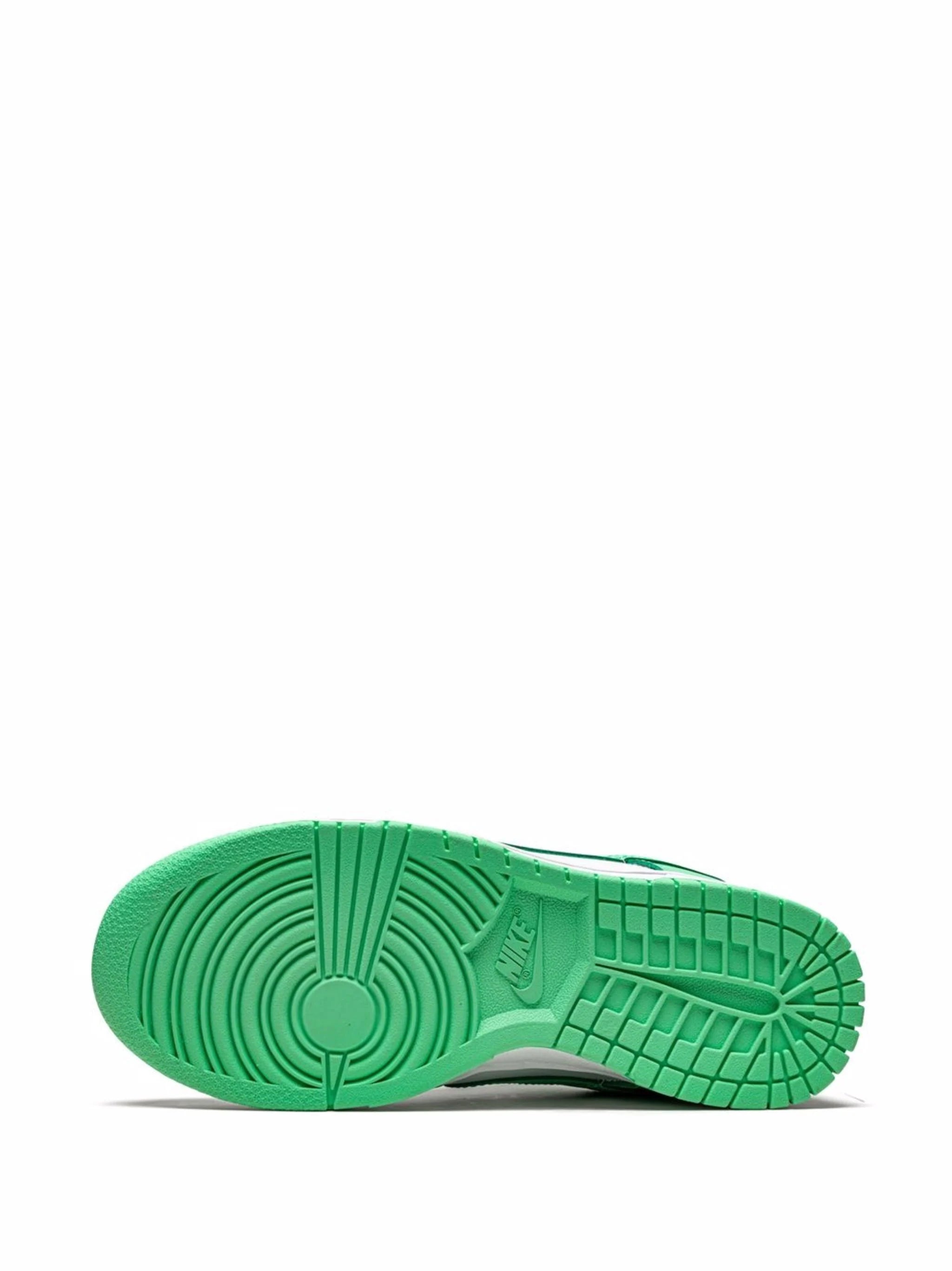 Dunk Low Green Glow