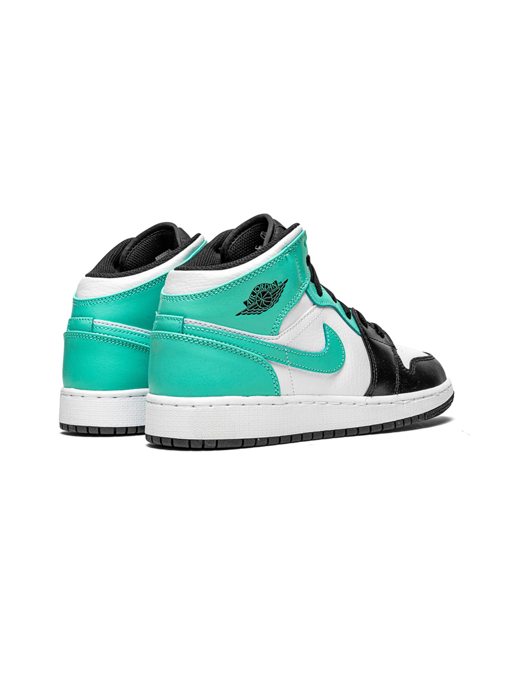 Air Jordan 1 Mid