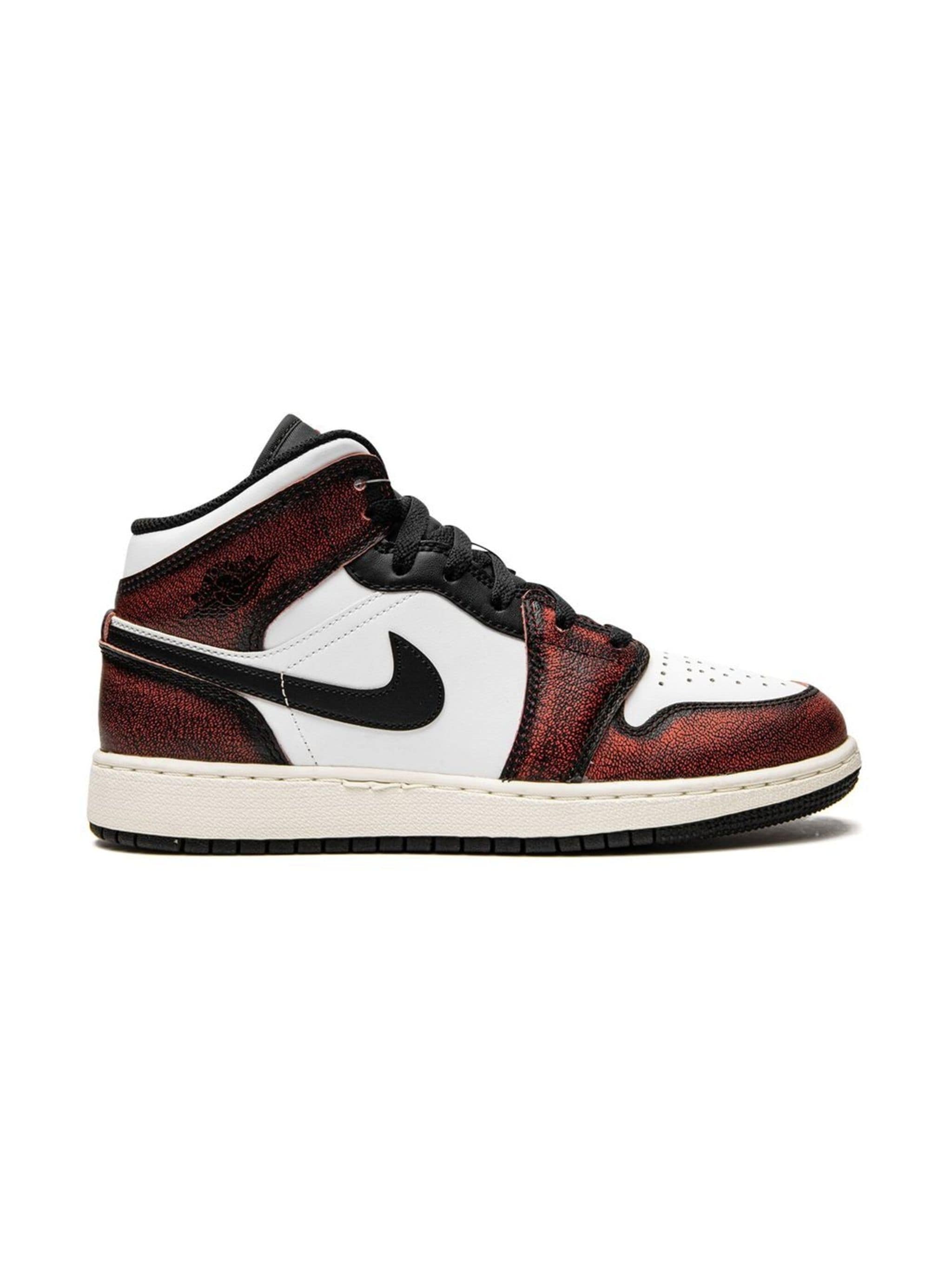 Jordan 1 Mid Wear-Away Chicago