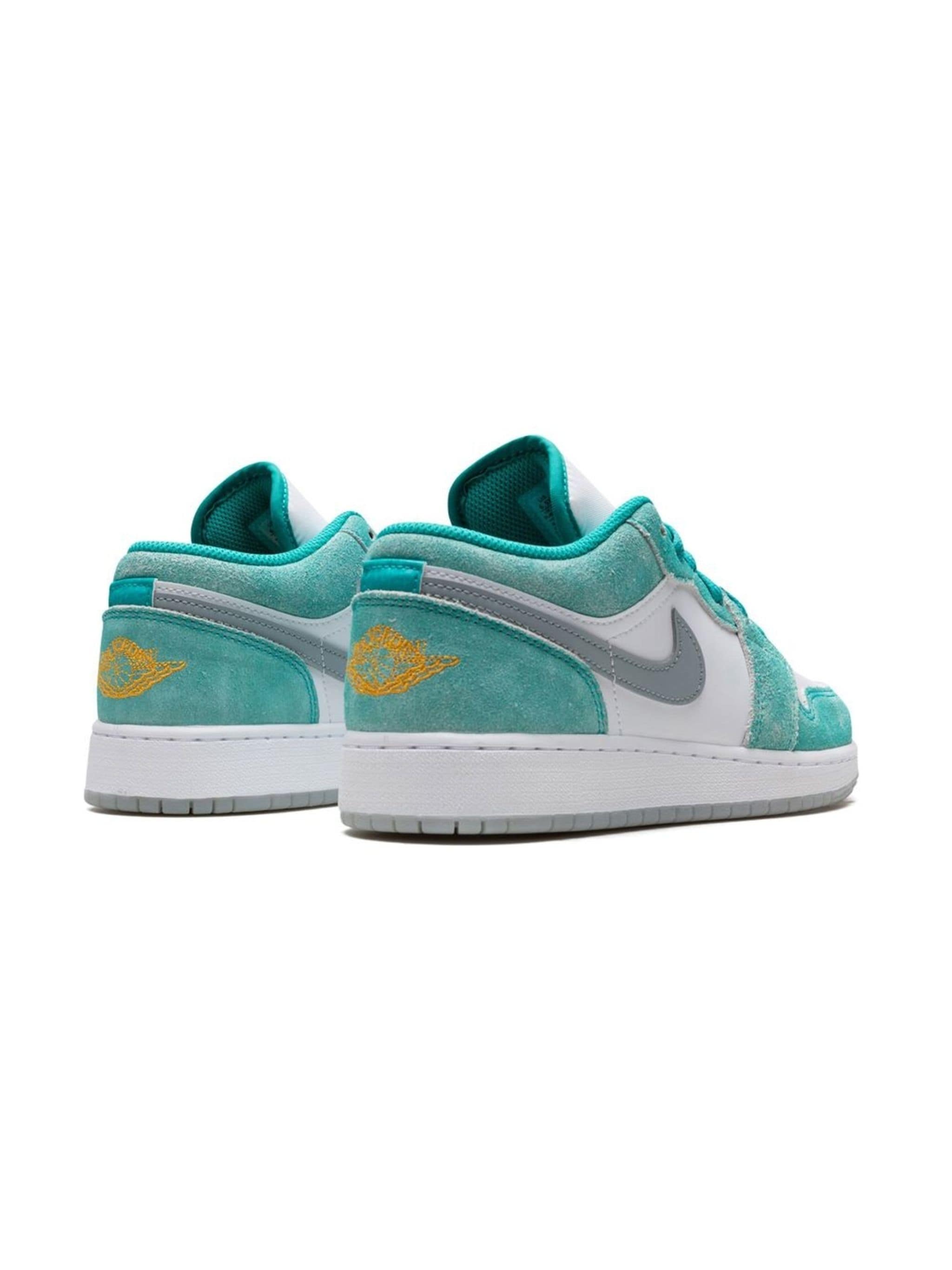 Air Jordan 1 Low New Emerald