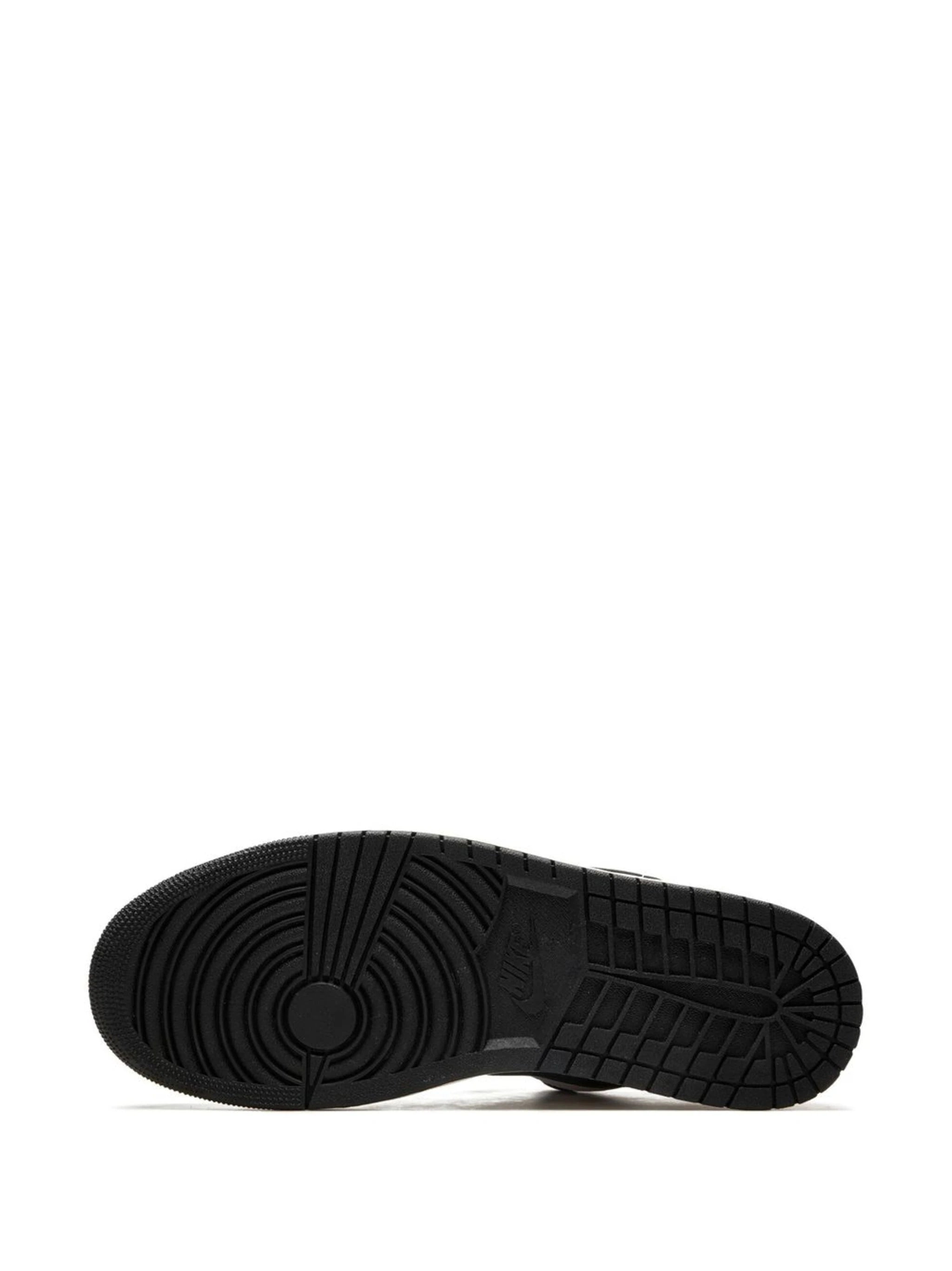 Air Jordan 1 Low Wear-Away