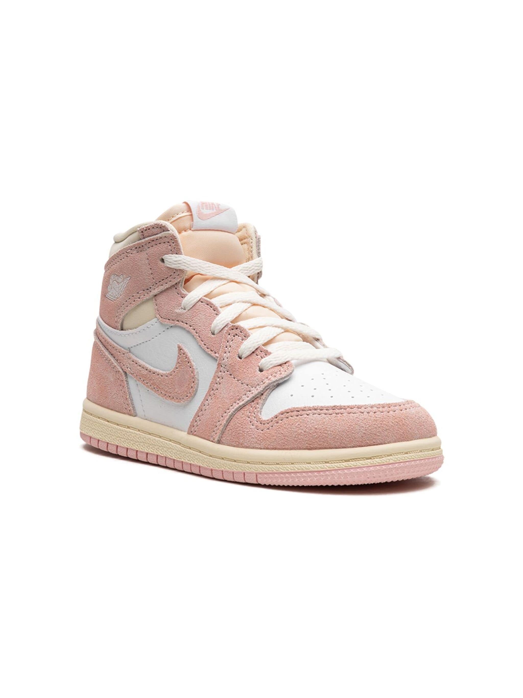 Air Jordan 1 Washed Pink