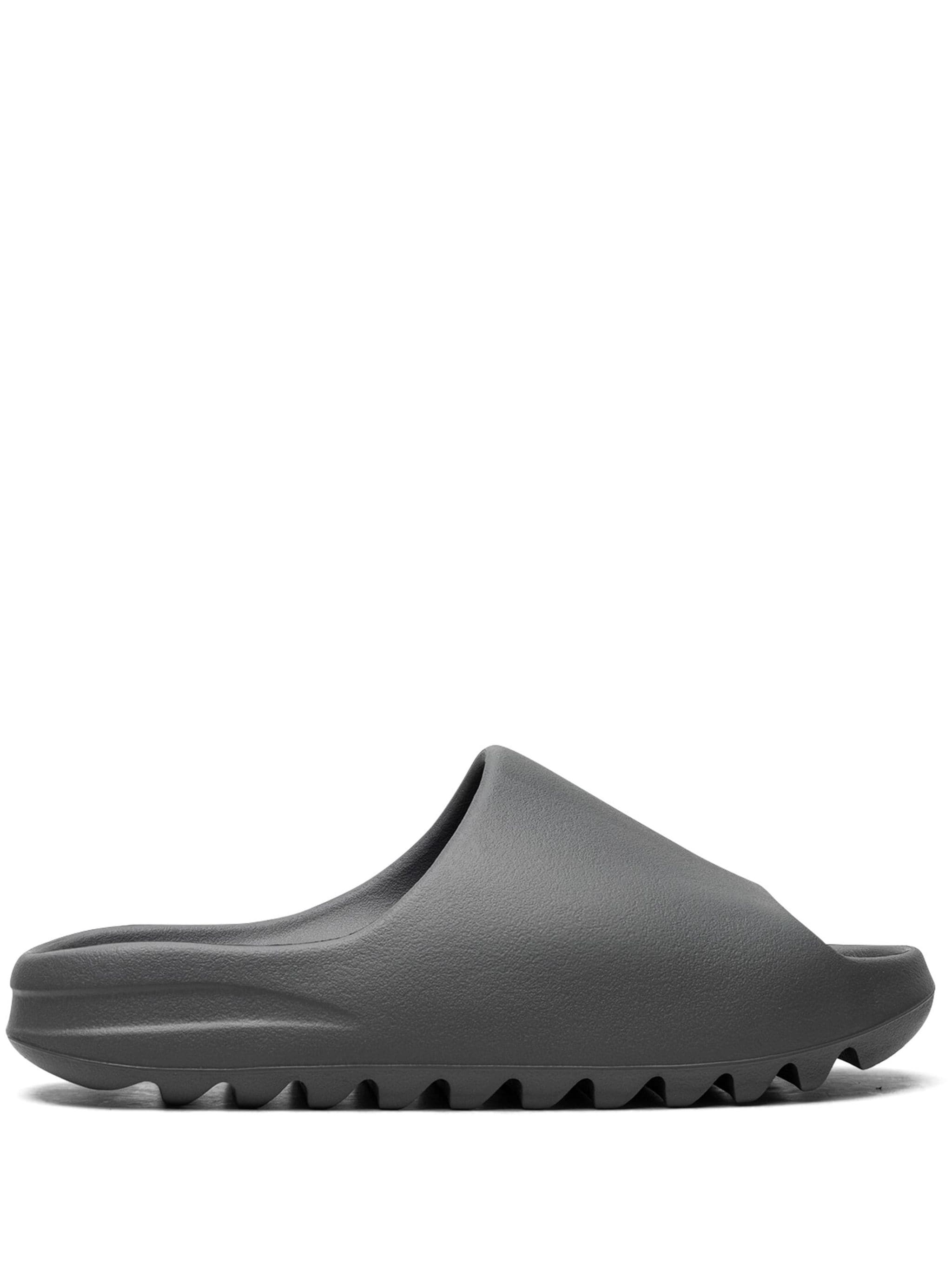 Slate Grey de adidas x Yeezy