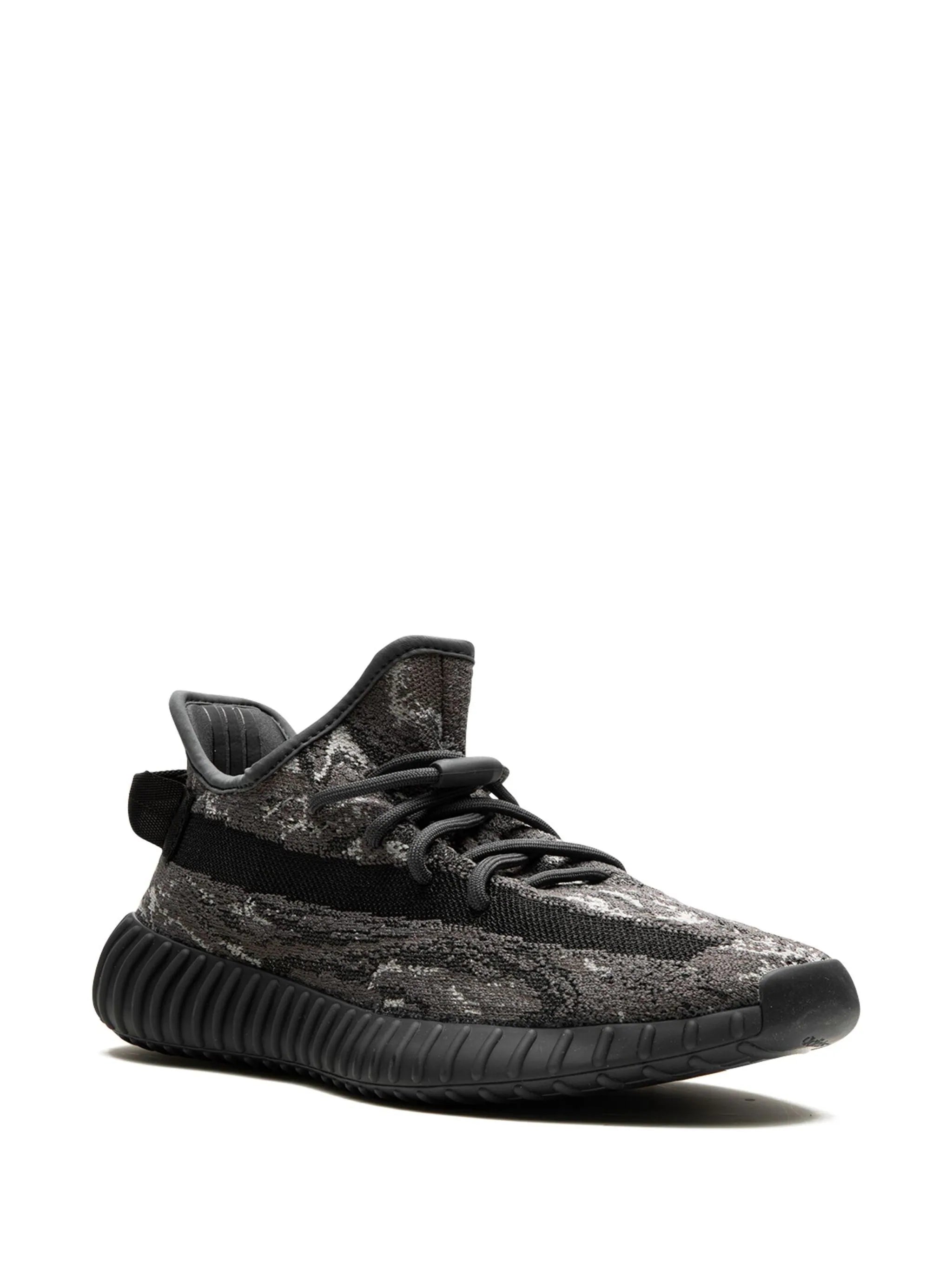 350 V2 MX Dark Salt de adidas x Yeezy Boost