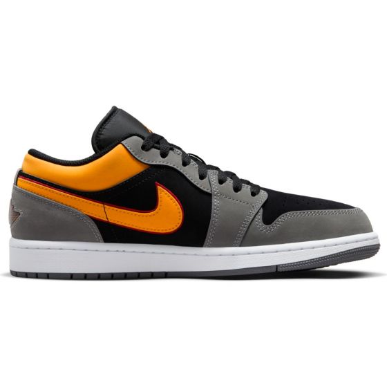 AIR JORDAN 1 LOW SE V2