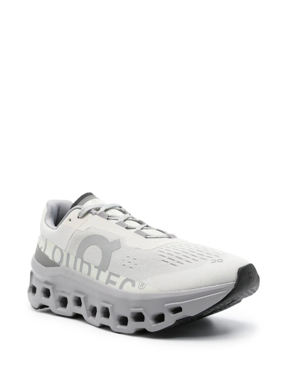 On Cloudmonster