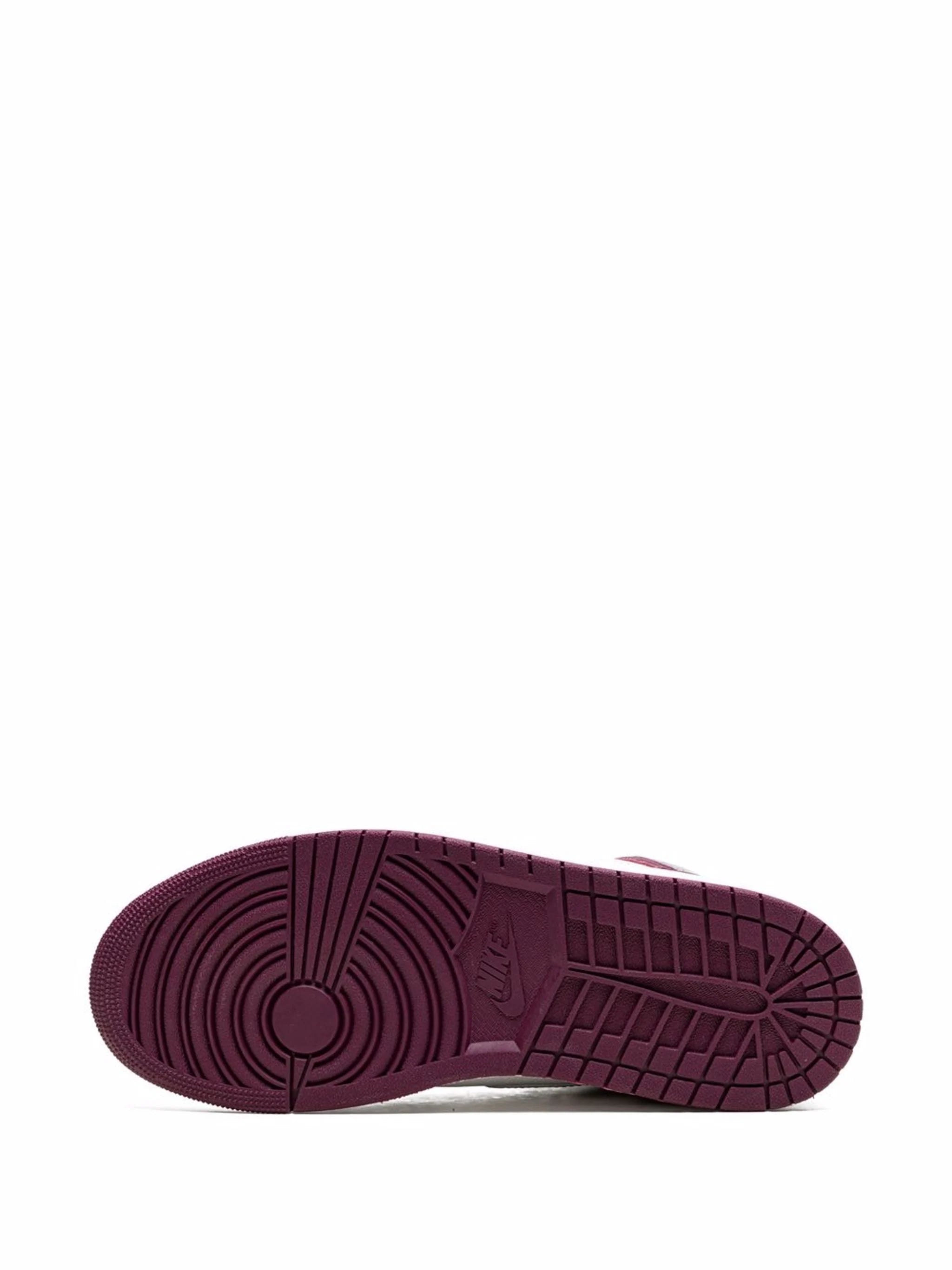 Air Jordan 1 Retro High OG Bordeaux